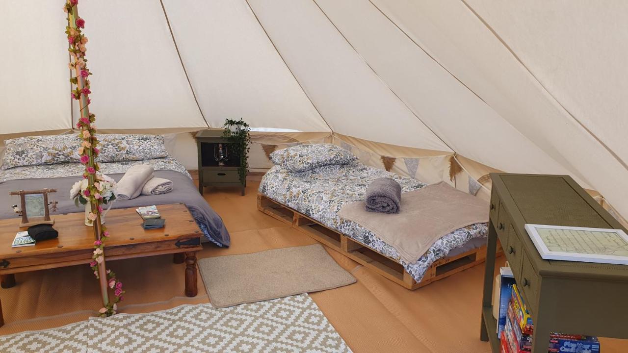 Calon Y Goedwig Glamping Hotel Llandovery Ngoại thất bức ảnh